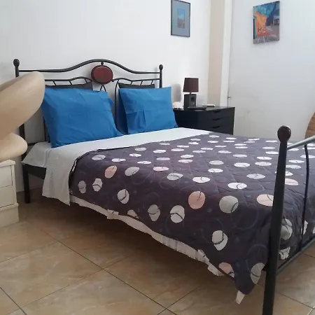 Nice In The Center Of Athens! Apartment *